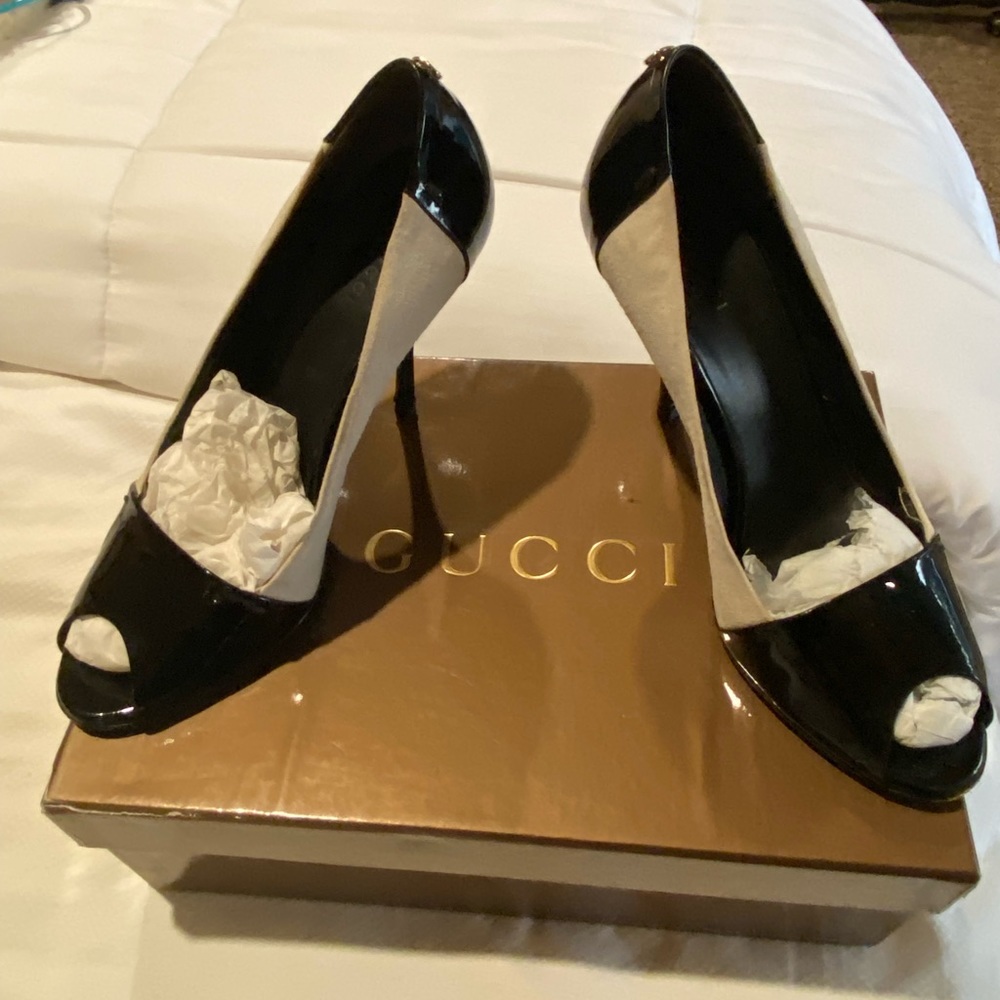 Gucci Peep Toe Heels - Sand Pelle s Cuoio